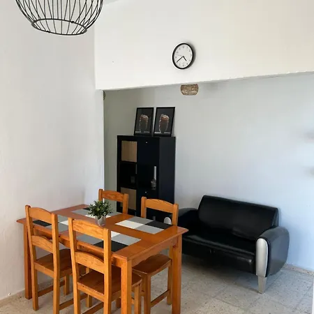 Casa El Pino A 아파트 아데제